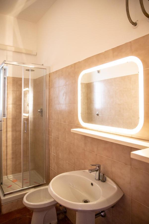 Ferienwohnung Unique Gem In Piazza Duomo Florenz Exterior foto